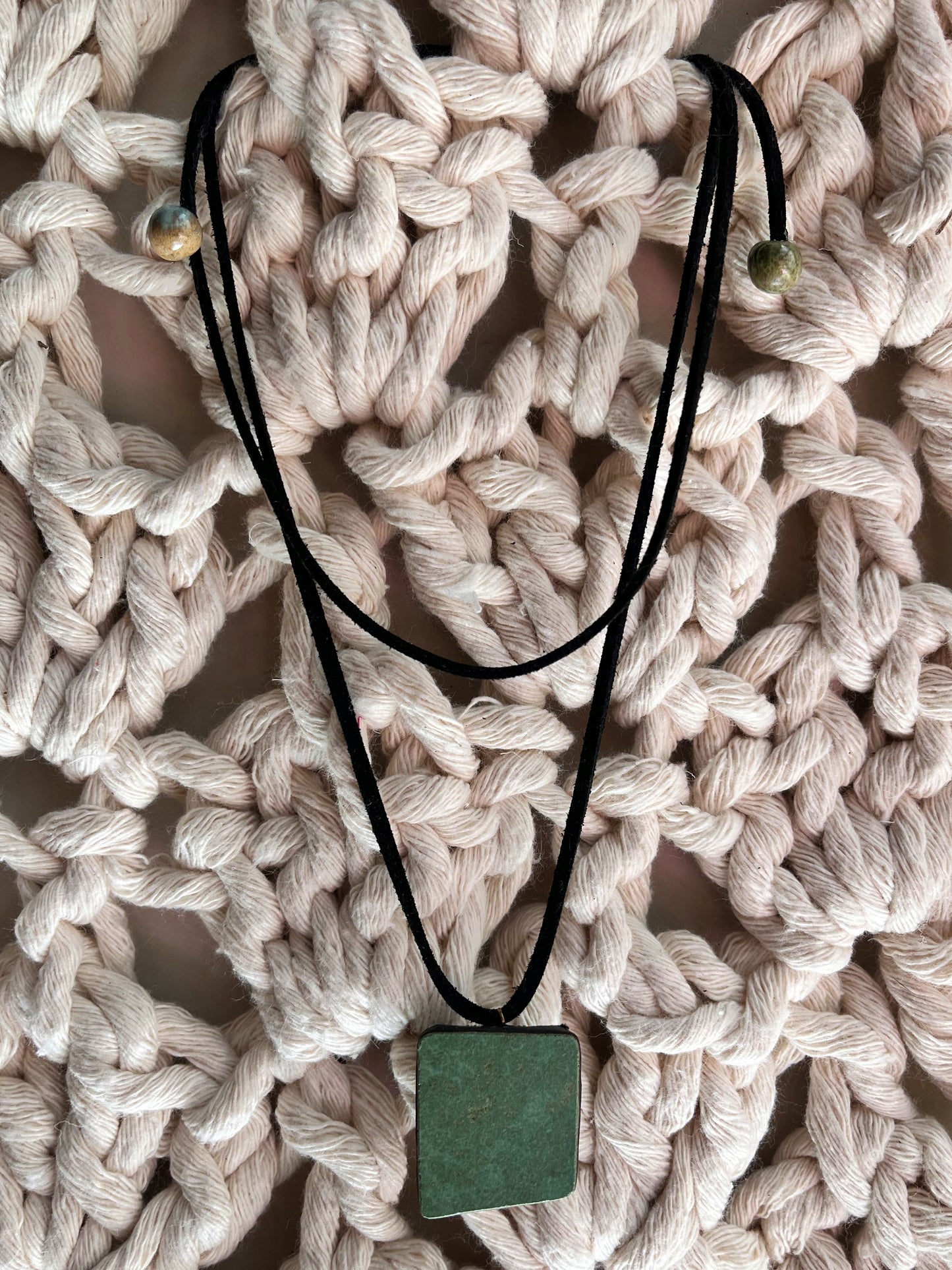 choker necklace berlin